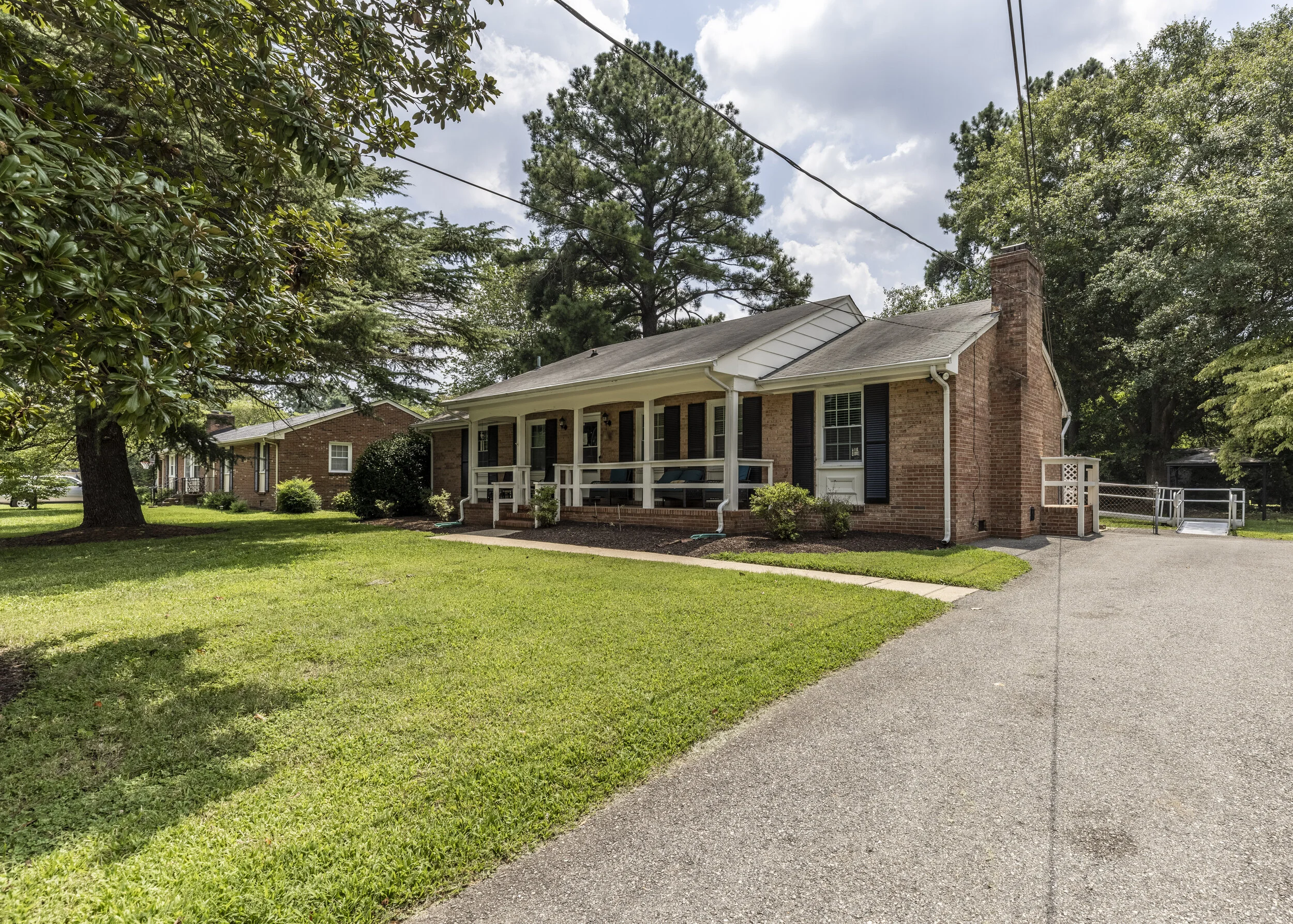 Elmwood Home — Good Neighbor