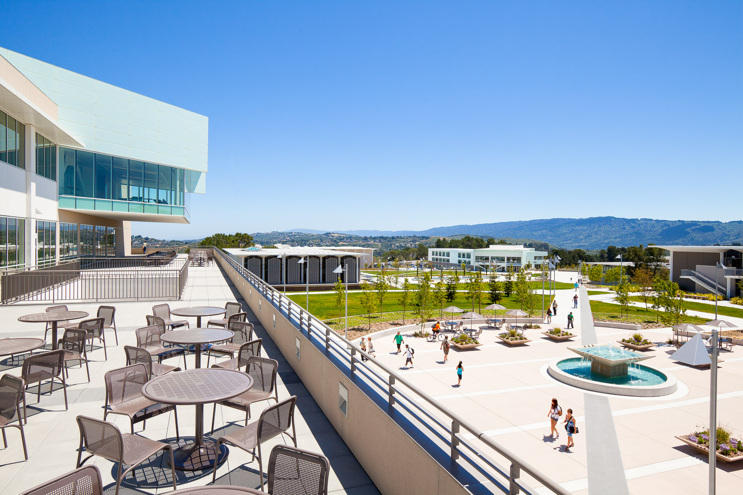 008 Eastbay University students Union.jpg