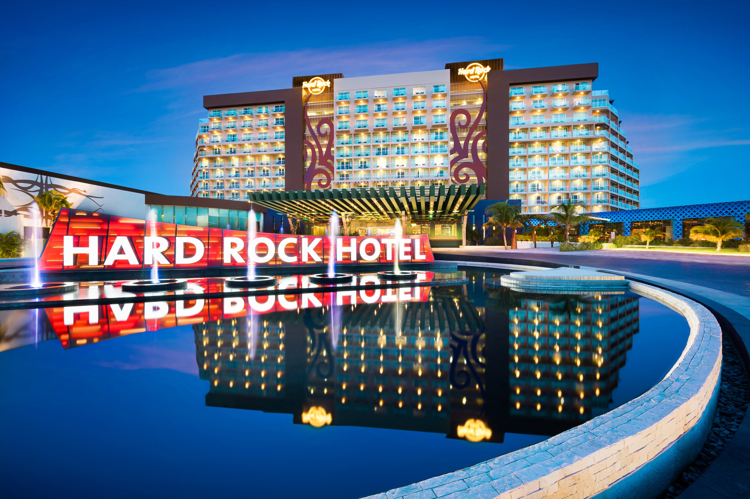 001 Hard Rock Cancun.jpg