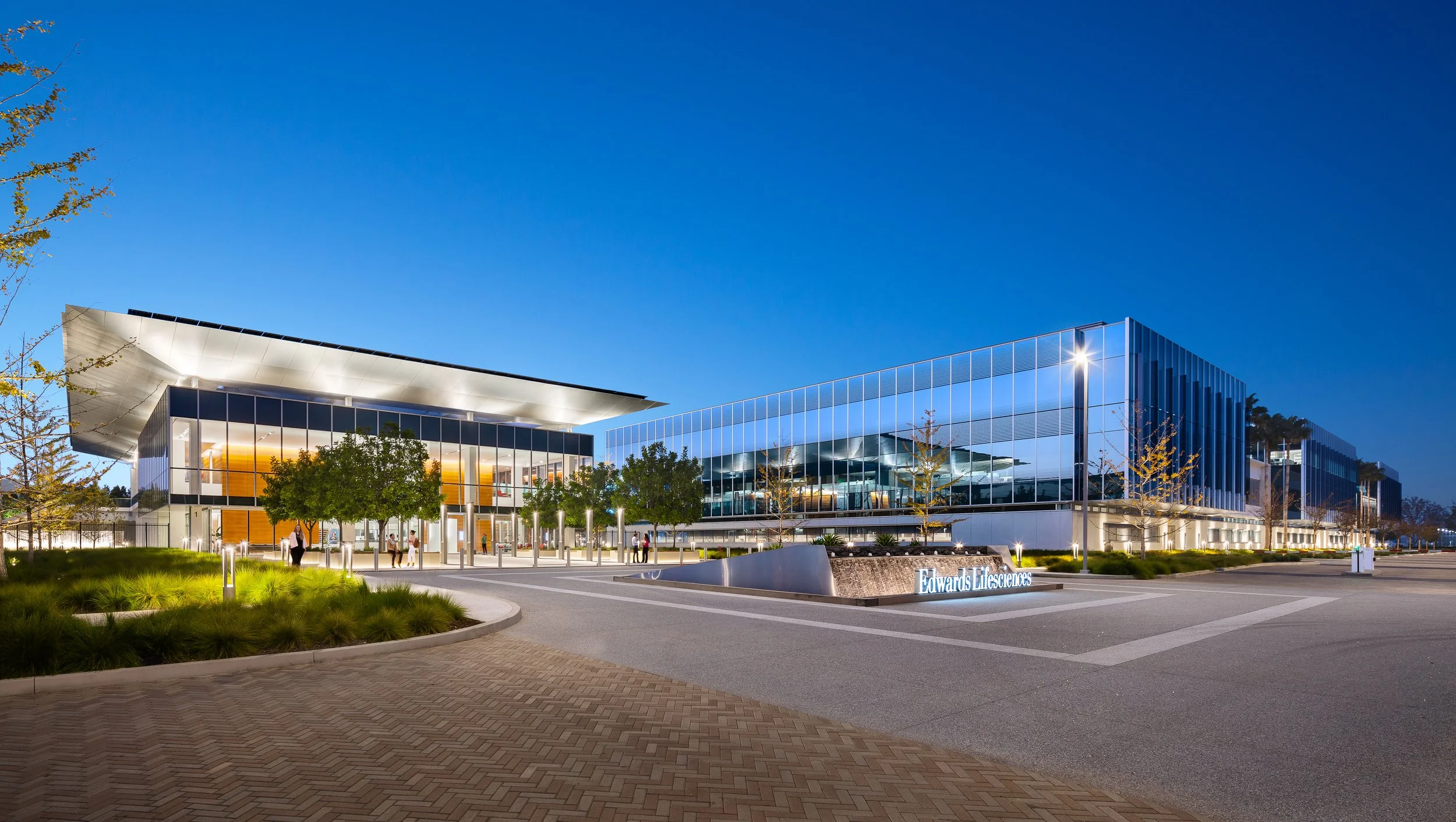 (045) 1386 LIGHTING VERSION LM.jpg