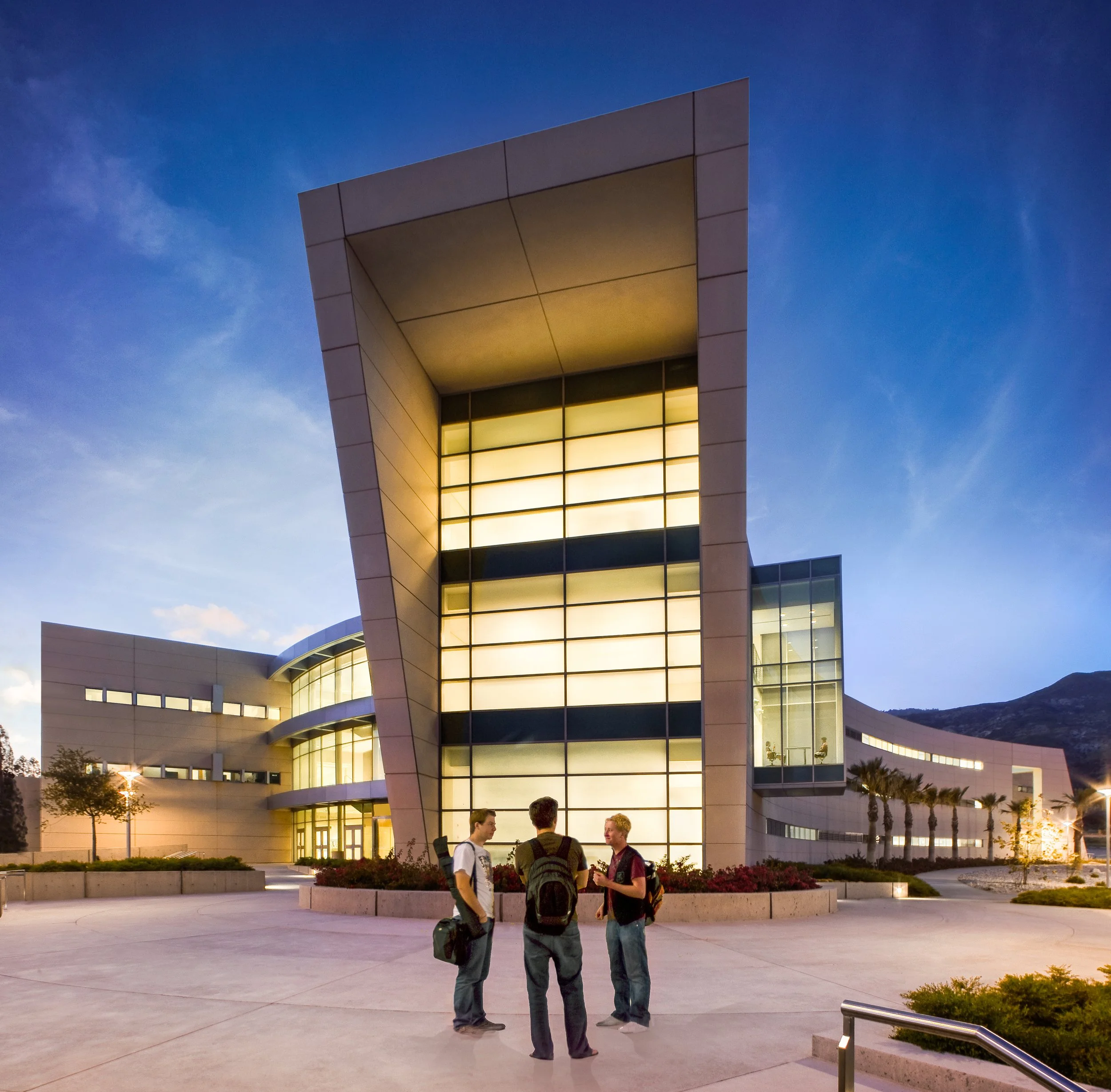 7 - (298) Exterior Portfolio.jpg