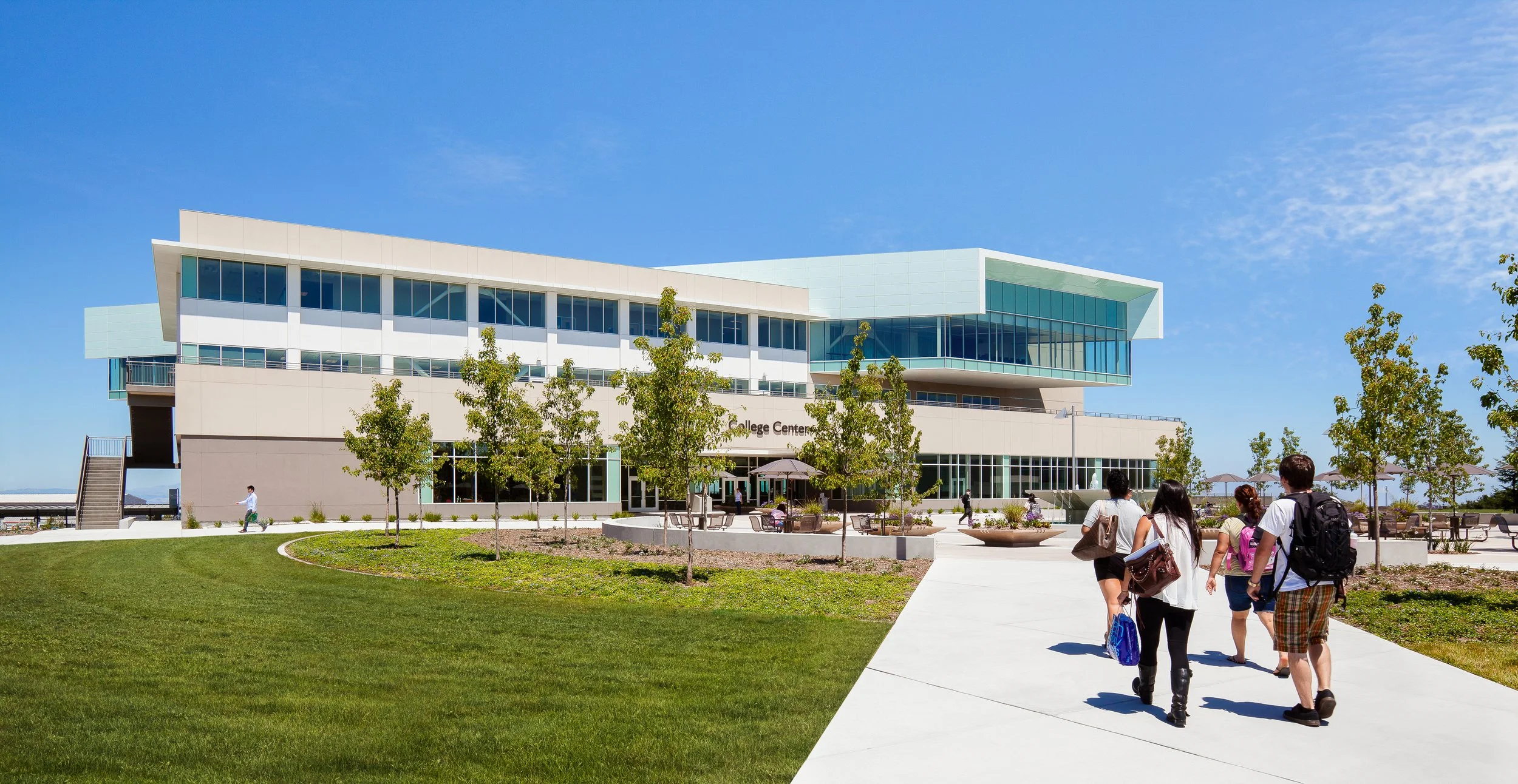 8 - (471) Exterior Portfolio.jpg