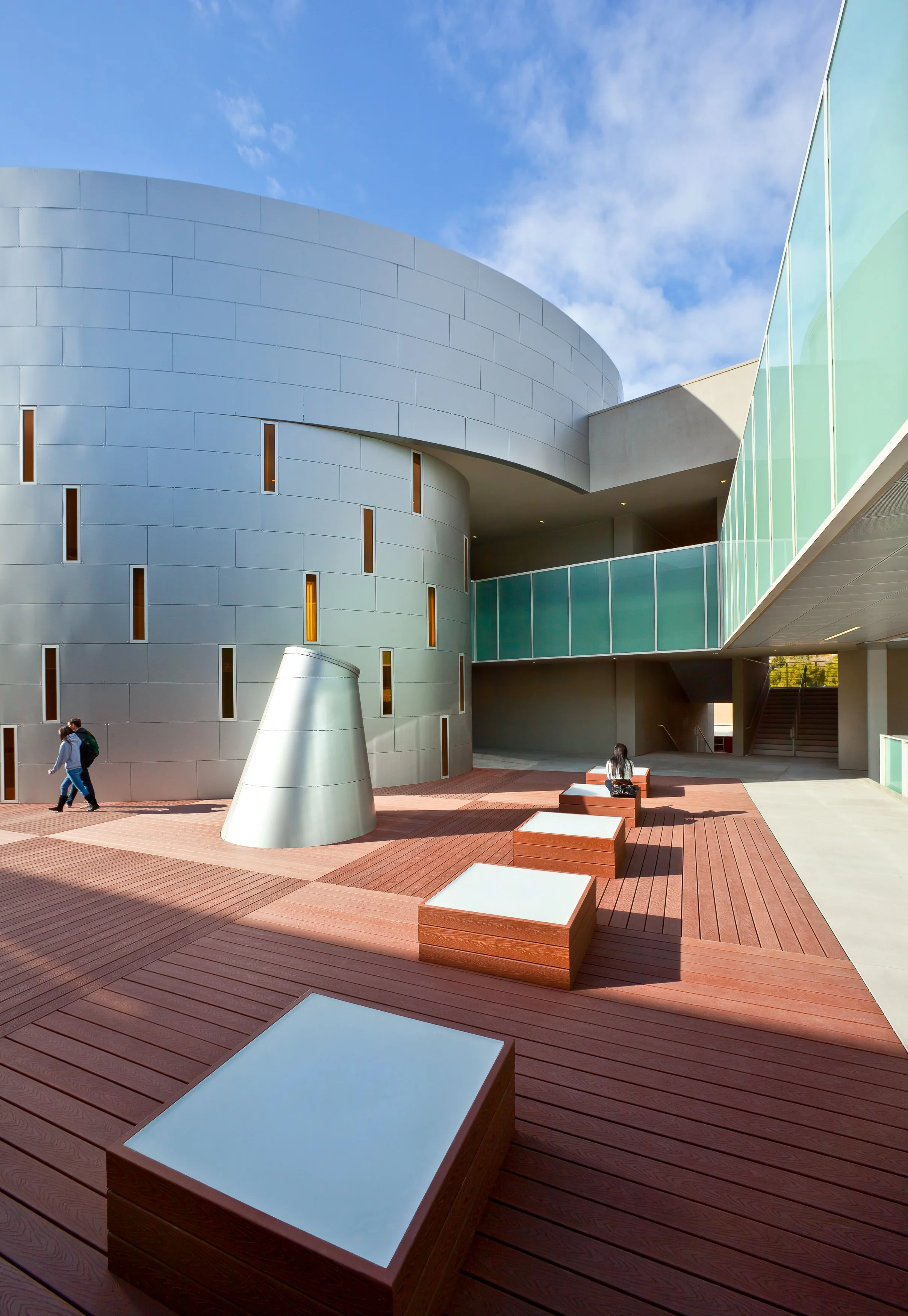 5 - (437) Exterior Portfolio.jpg