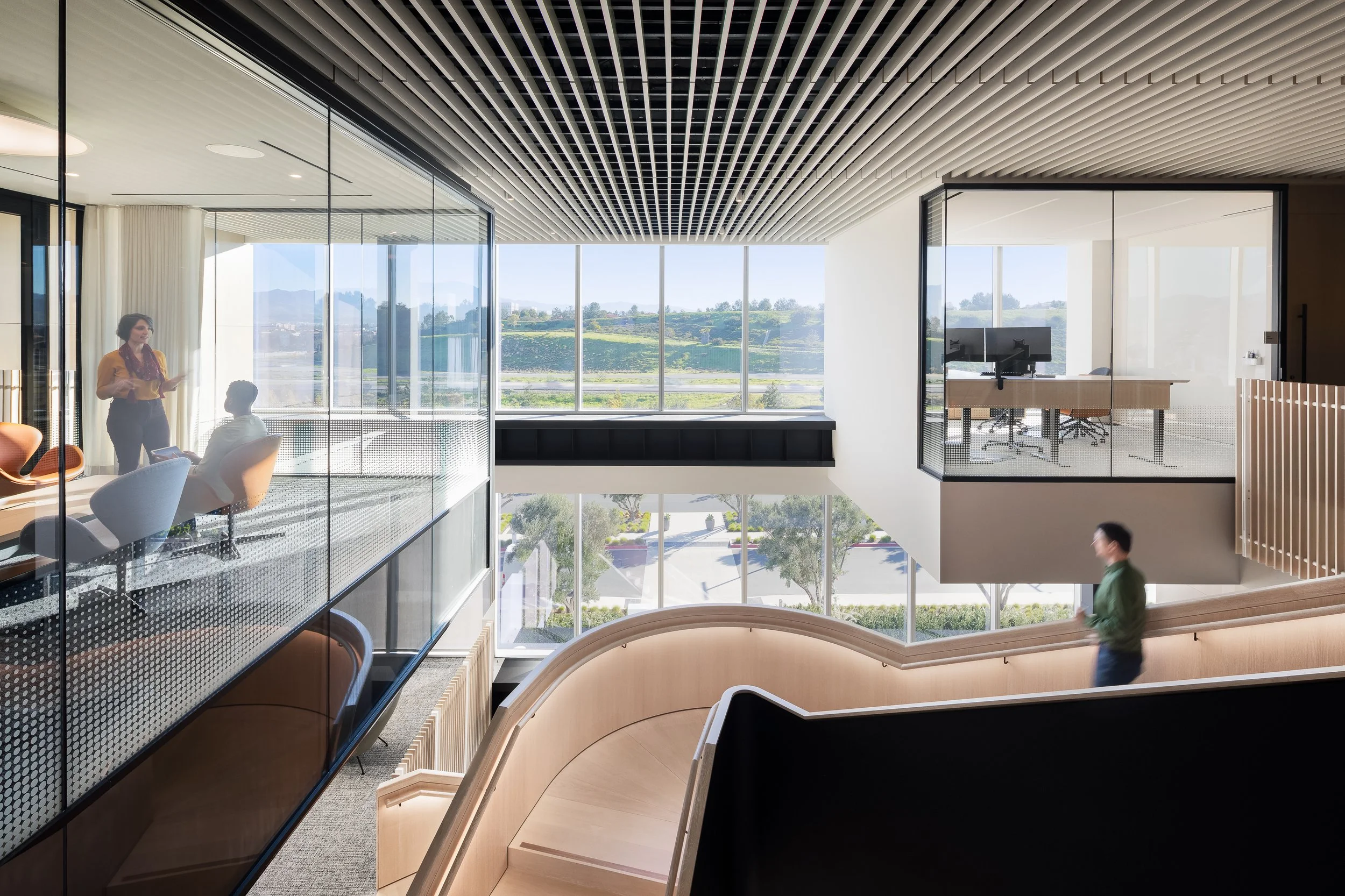 4 - (021) 3091 V2.jpg