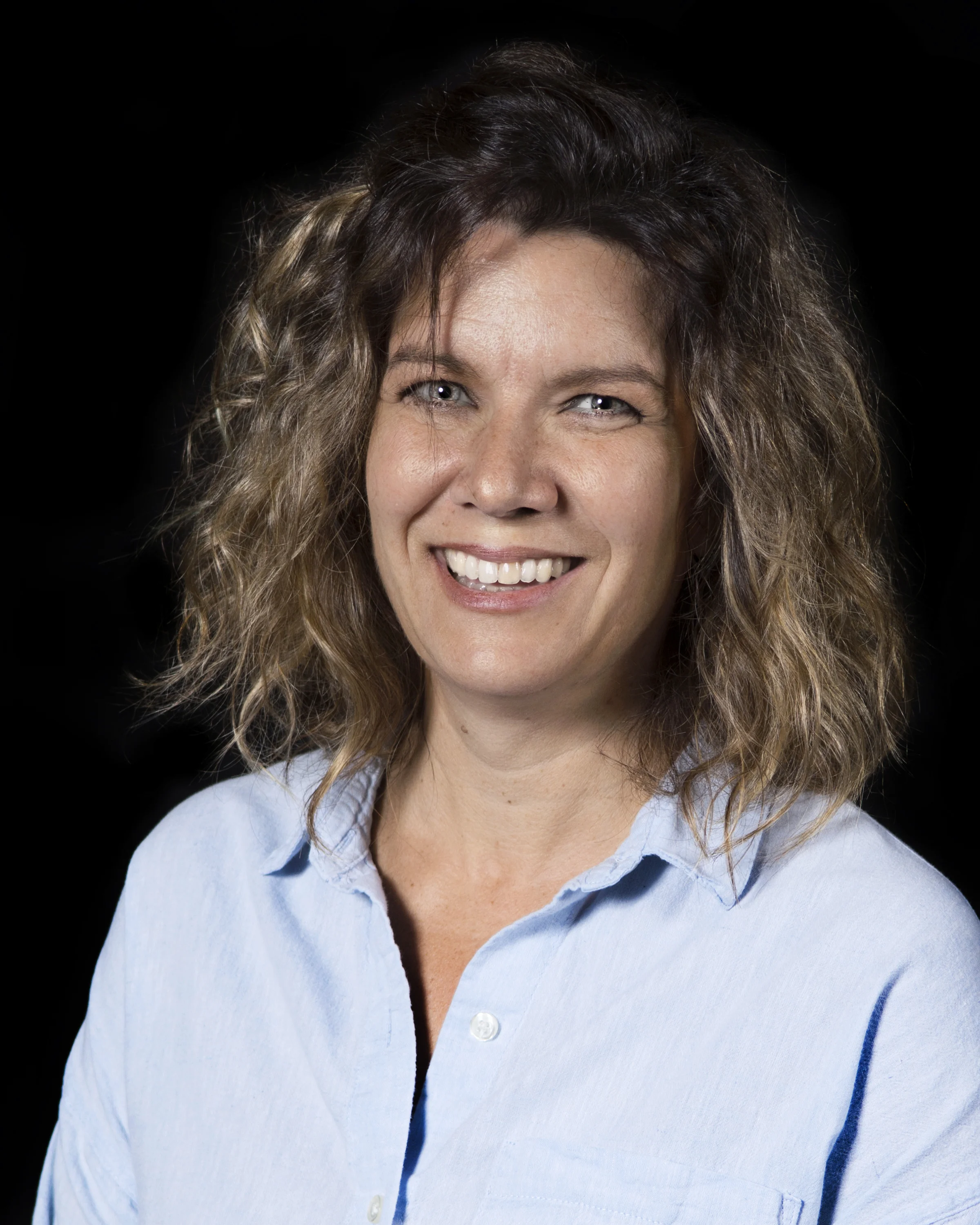 Carla Falk.jpg