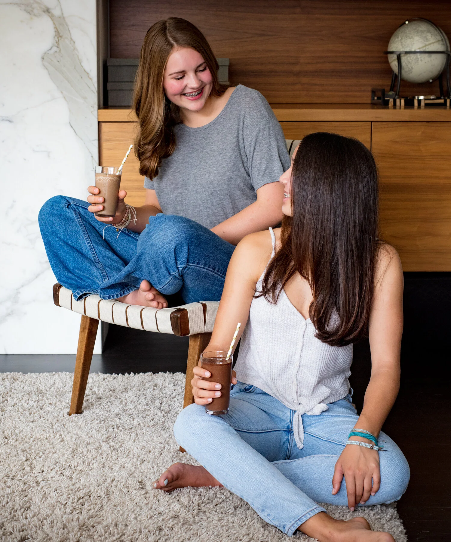 erinscott-california-food-photographer-editorial-cookbook-healthy-teensdrinkingsmoothies-7074.jpg