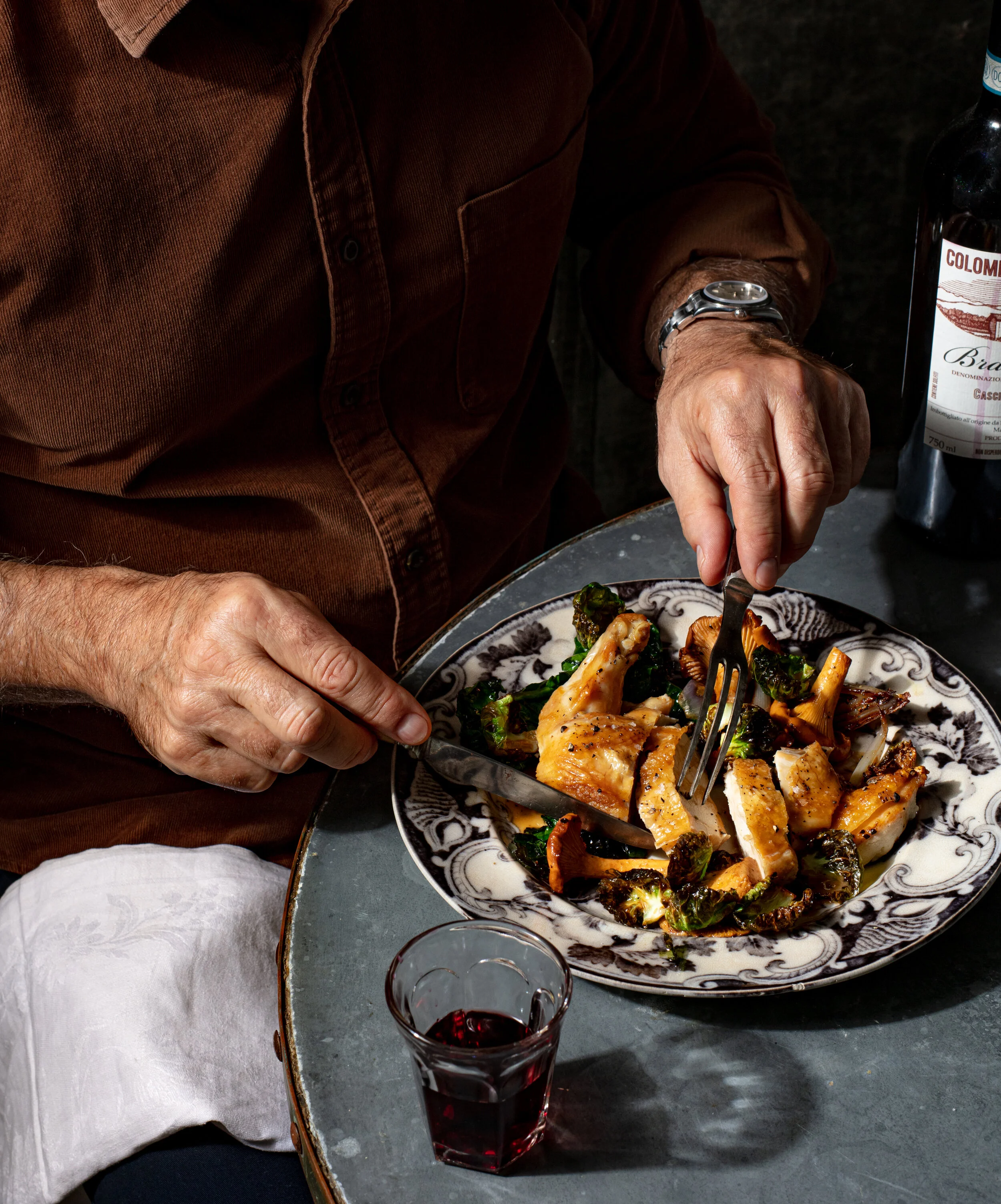 erinscott_san-francisco-food-photographer-editorial-dark-moody-georgedolese_roastchicken-chiaroscuro-foodphotography-2-7834.jpg