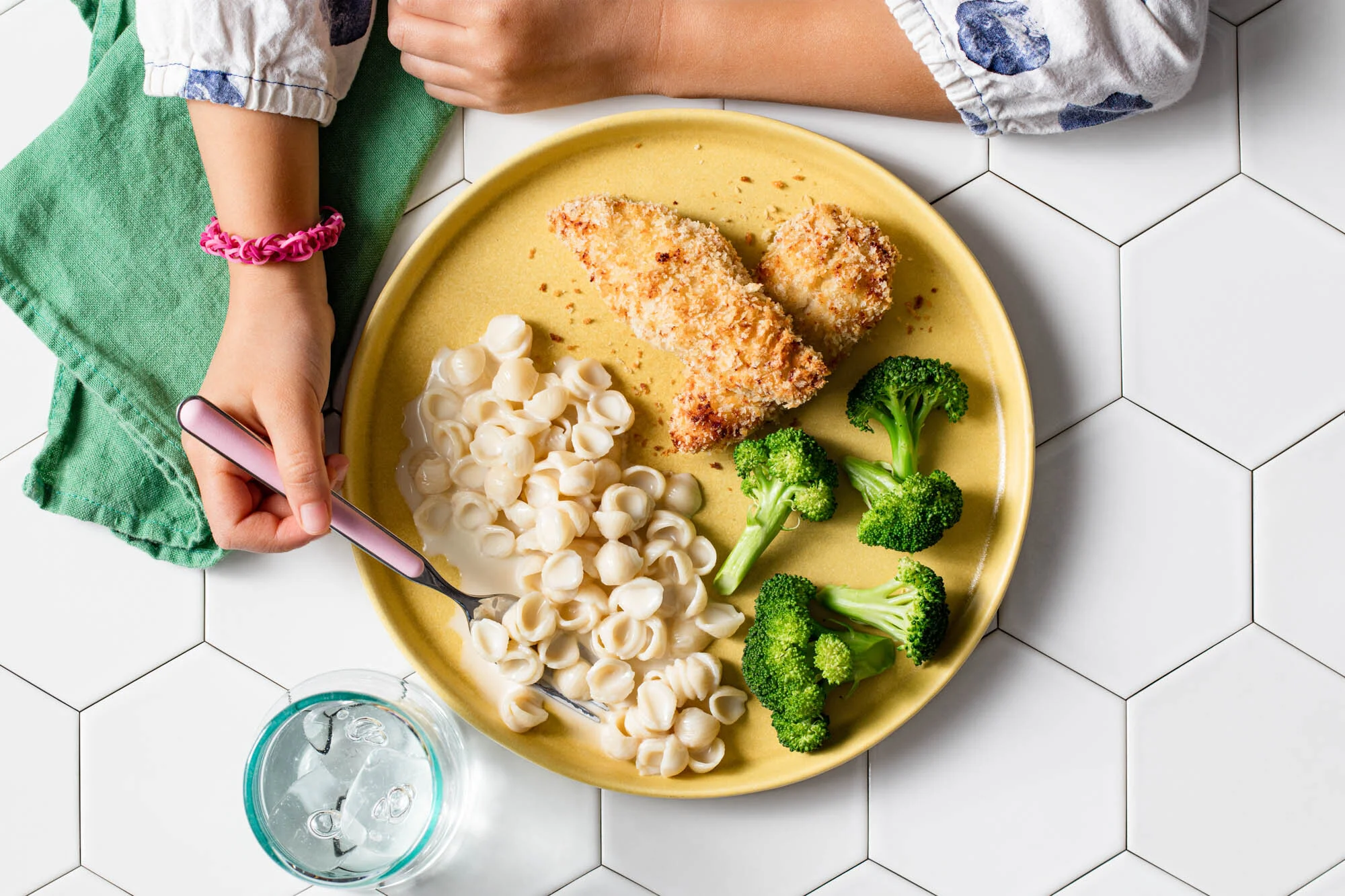 erinscott-bayarea-california-food-photographer-bright-modern-kid-friendly-macandcheese-0117.jpg