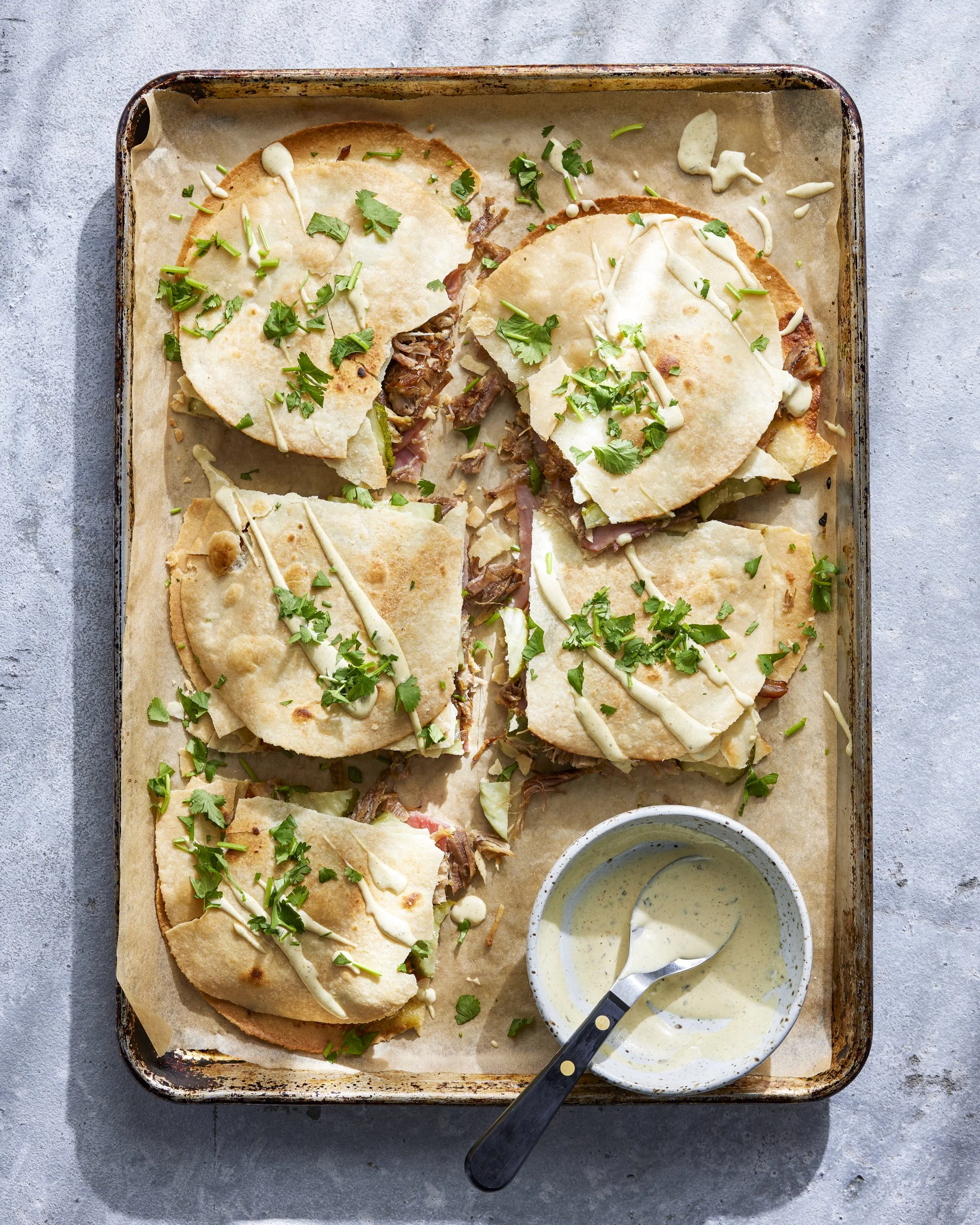 ErinScott-DanielleWalker-MakeitEasy-Week6-CubanPorkSheetpanQuesadilla-13942.jpg