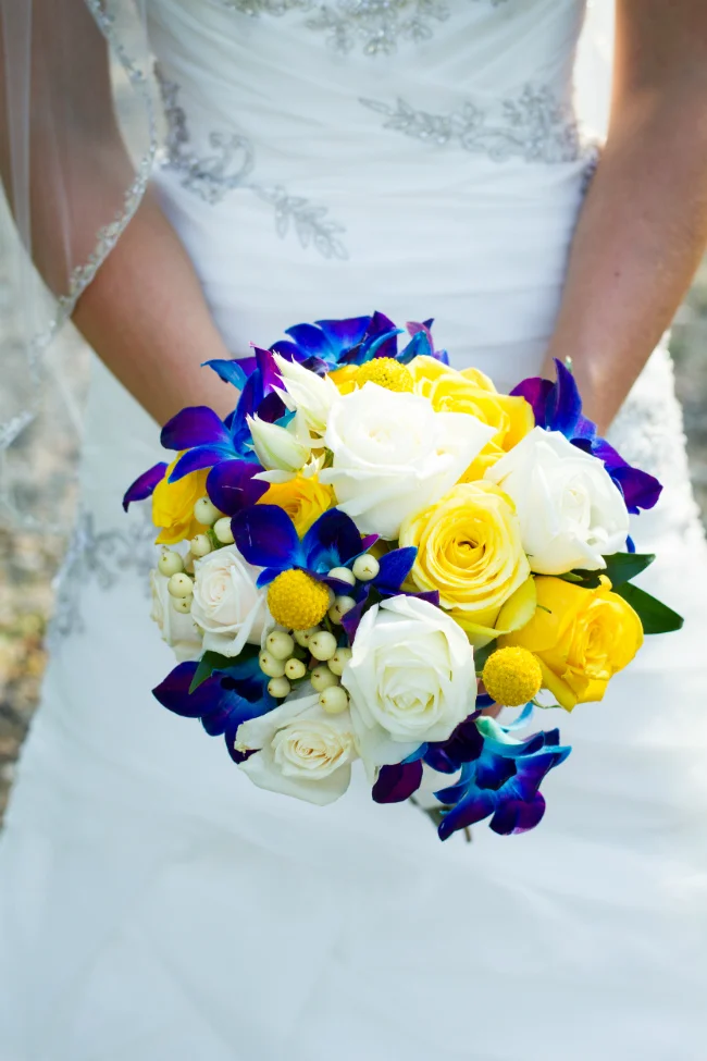 kims-bride-bouquet-on-dress.jpg