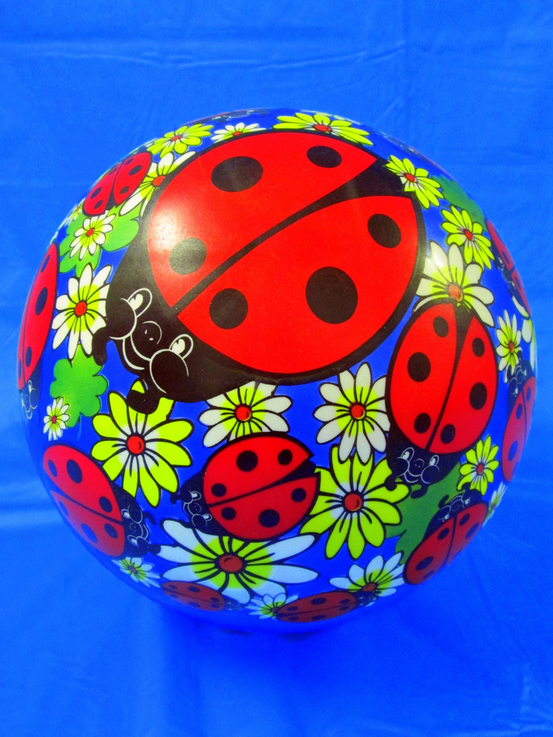 Eder-Ball-with-Lady-Bugs-curate.jpg