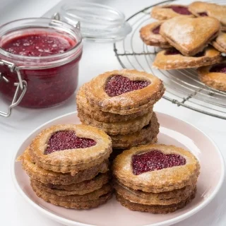 More than Just Carrots have also rethought the Jammie Dodger, with a strawberry chia jam and wholemeal hazelnut biscuit. 