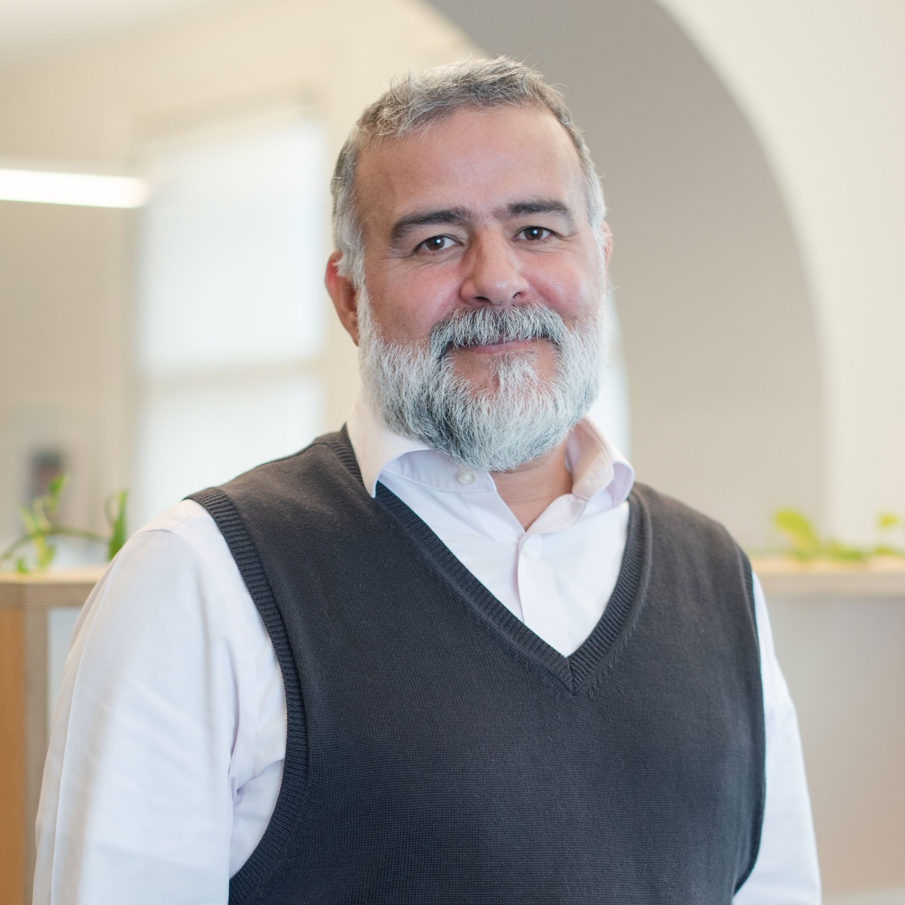 Carlos Azolas, AIA Intl. Assoc. | Design Director, Senior Associate