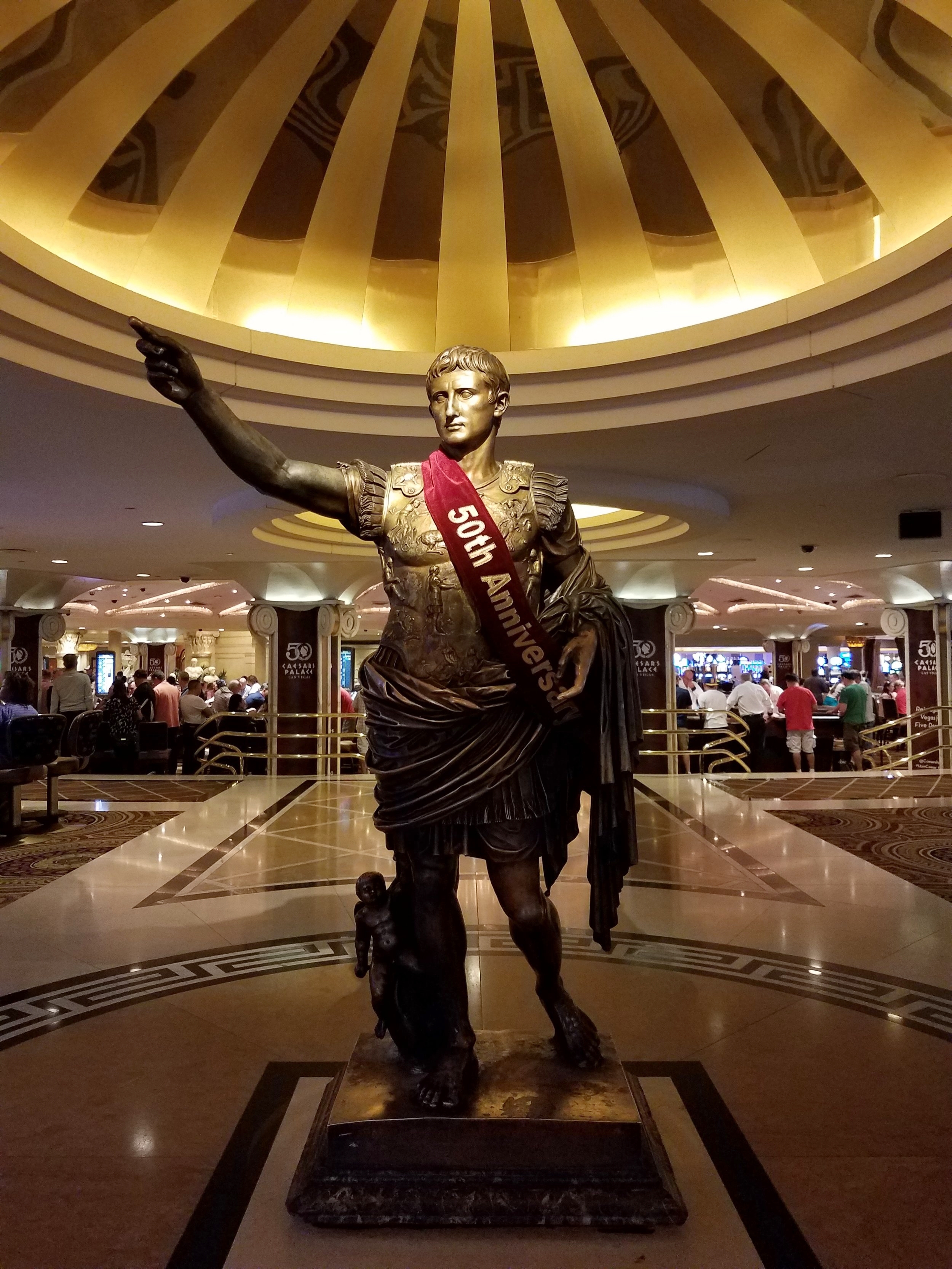 caesars palace statue