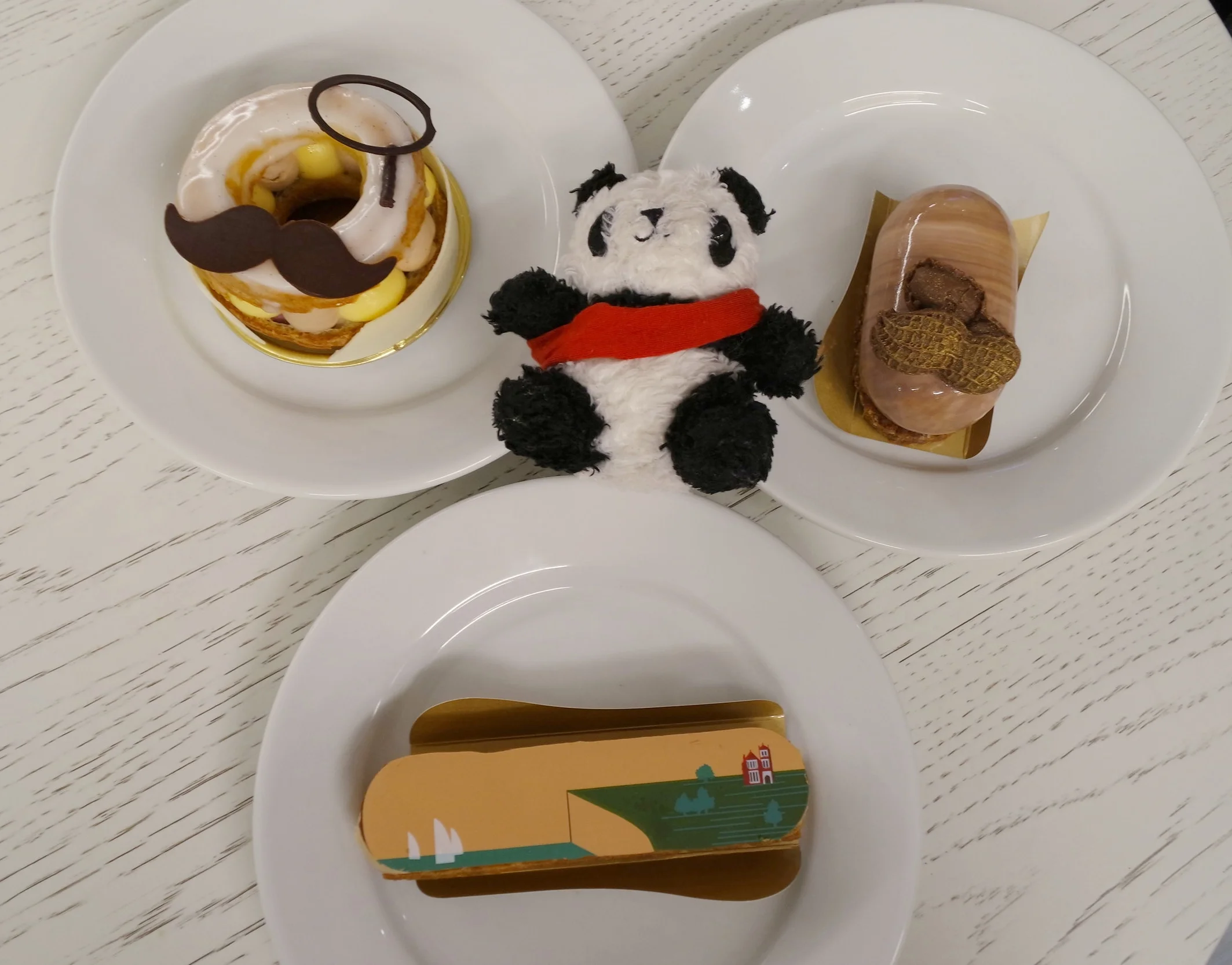 Review of Dominique Ansel Bakery - home of the Cronut