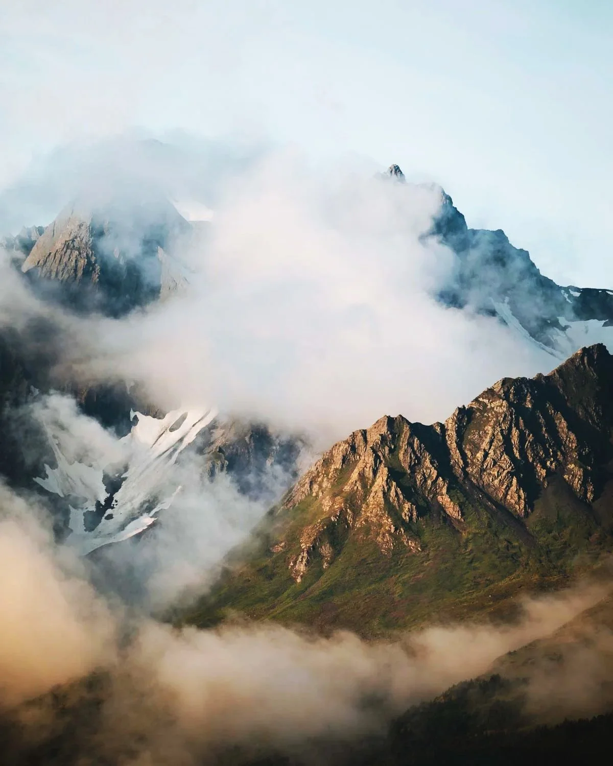 alaska-mountain-mountains-fog-misty-eye-epic-inspirational.jpg