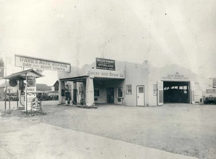 Davies Gas Station- ECR-Vera.jpg