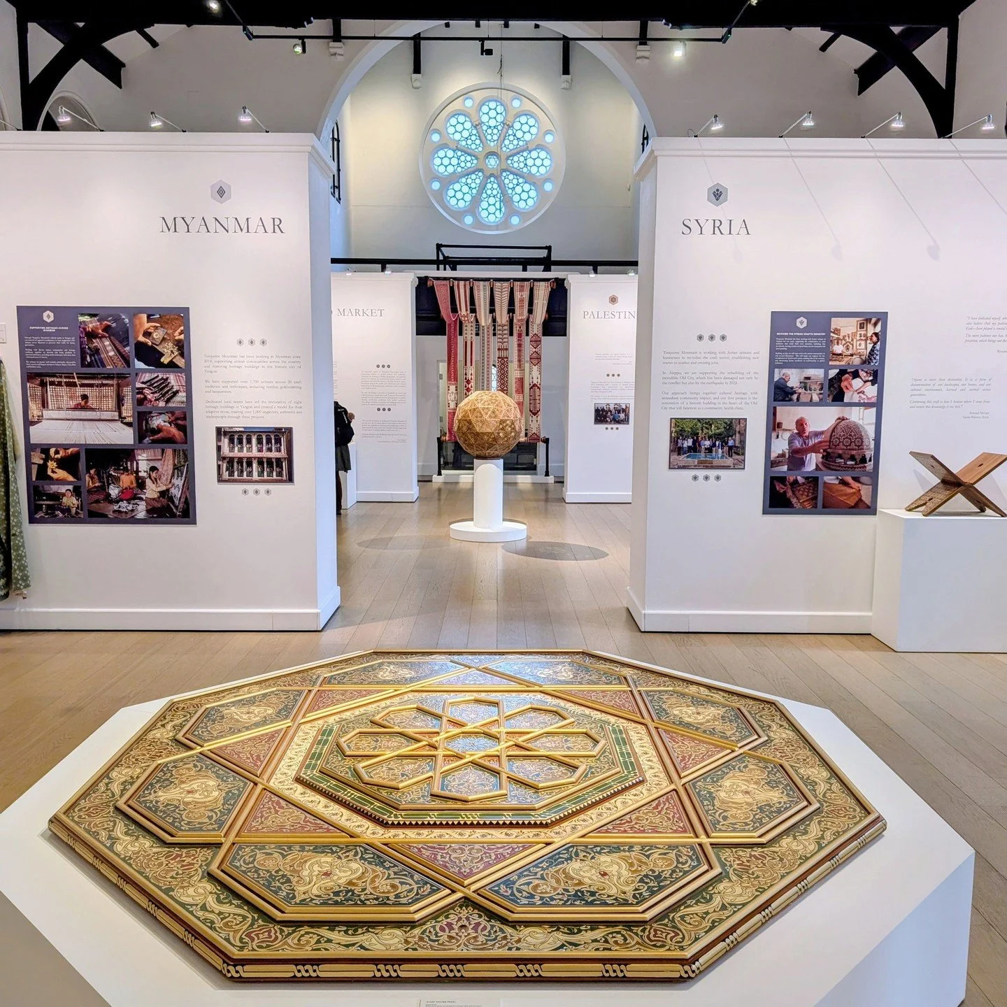 It was great to catch the final weekend of the 20 years of @TurquoiseMountain exhibition at The Garrison Chapel in Chelsea (now closed). You can listen to all the great work they do with traditional craftspeople across the Middle East and Asia in epi