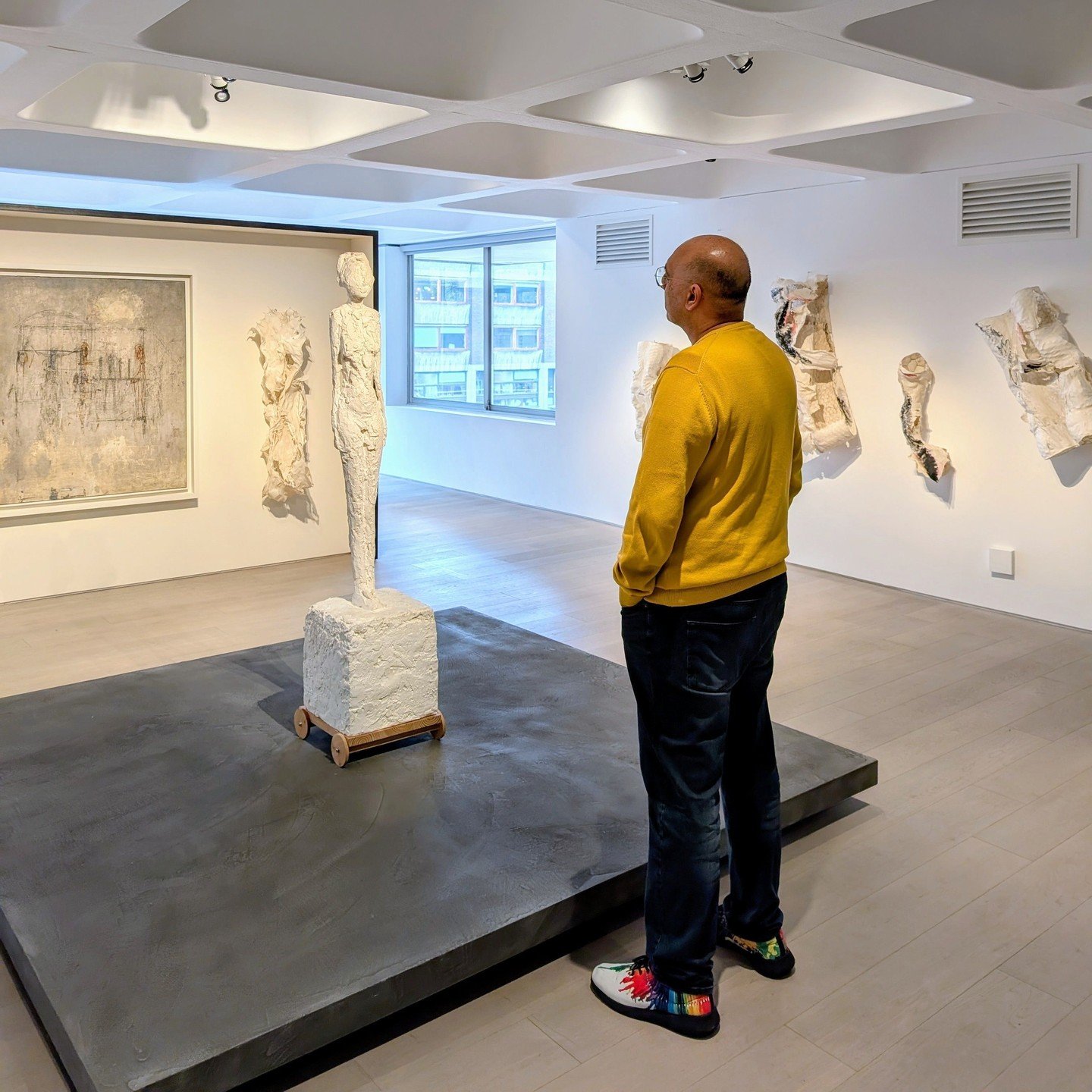 We've enjoyed Barbican's series pairing artists with Giacometti's spindly sculptures. First came Huma Bhabha, then Mona Hatoum, and now we round out the trilogy with the works of US sculptor Lynda Benglis. This iteration of the show includes 30 previ