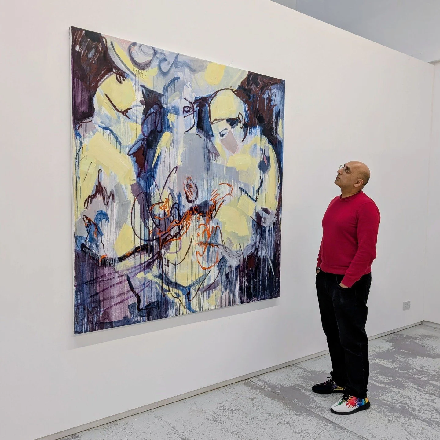 It's the final day to catch the solo exhibition of work by @KatyaGranova at @ASCHandbagFactory. She works from old archival photographs from archives and also her own family albums. She comes from a family of doctors and so had expectations placed up