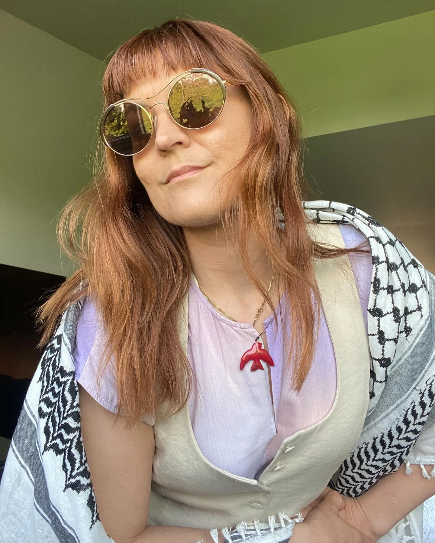 Bunaden min alle dager: viva la resistance. Det er mine oljepenger og jeg st&oslash;tter ikke et folkemord! 

&laquo;S&oslash;lje&raquo; av Camilla Luihn @luihn