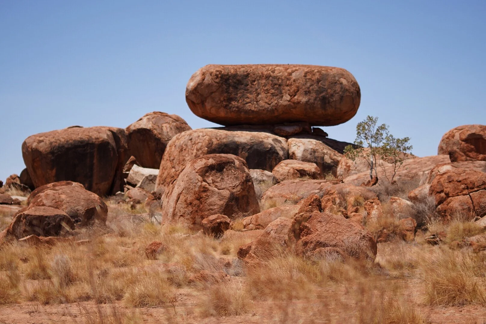 Devils_Marbles.JPG