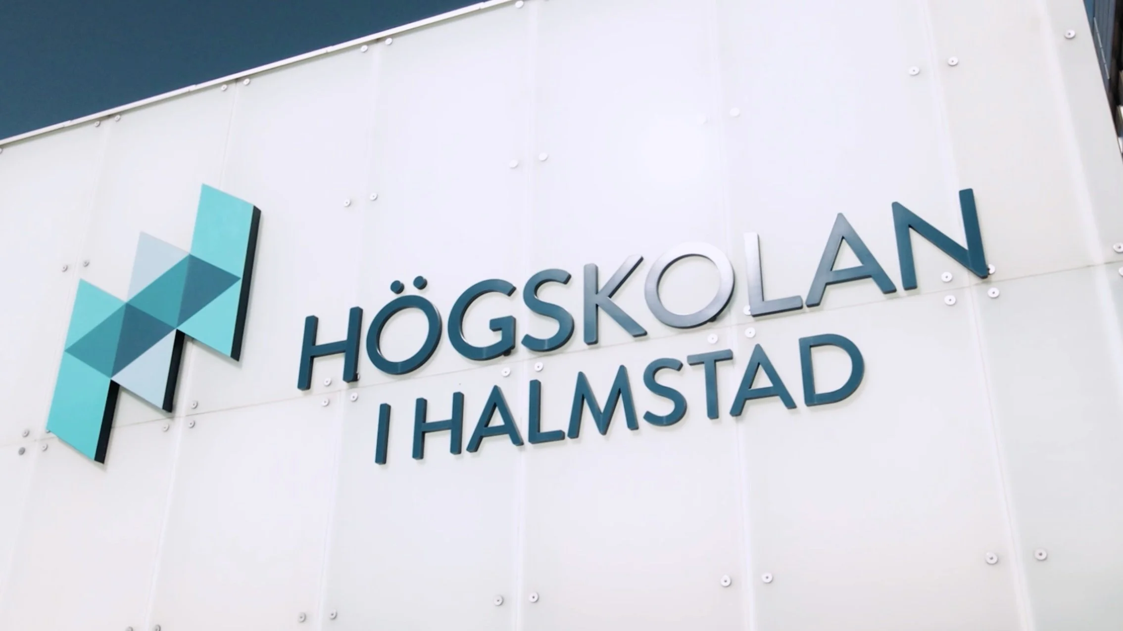 Halmstad University CAISR VolvoTurbocharger