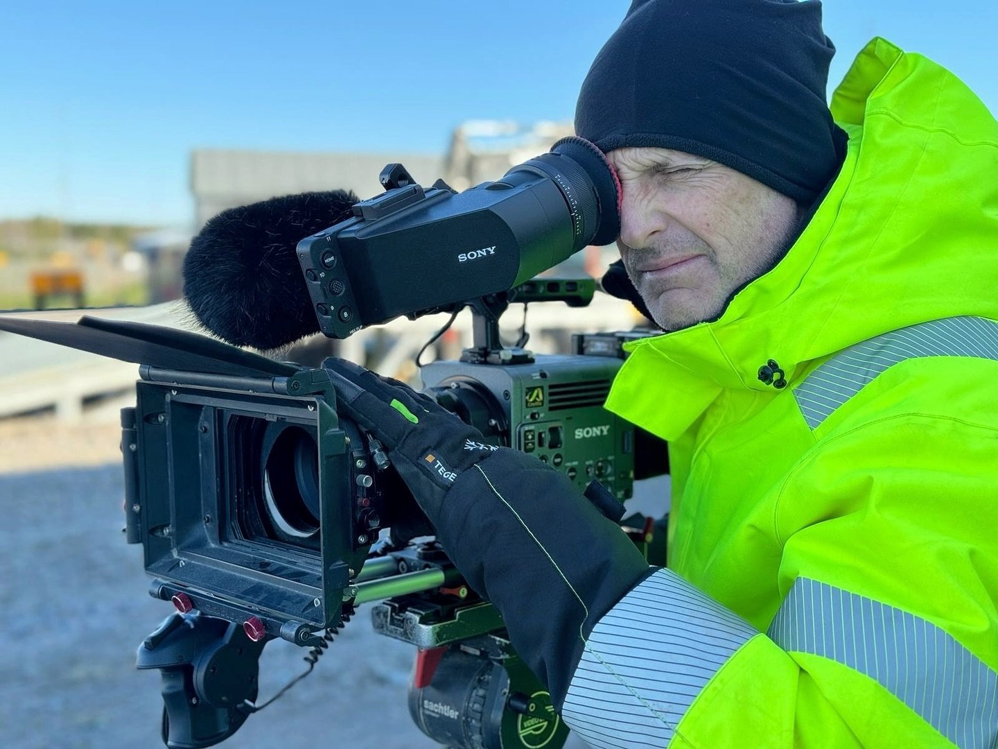 I had the pleasure of shooting the past two days with @magnus_kaka &amp; his new Sony Burano. The camera&rsquo;s first outing. A very nice &amp; capable camera indeed. 

#sonyburano #dpsweden #cameraman 
📸 @magnus_kaka