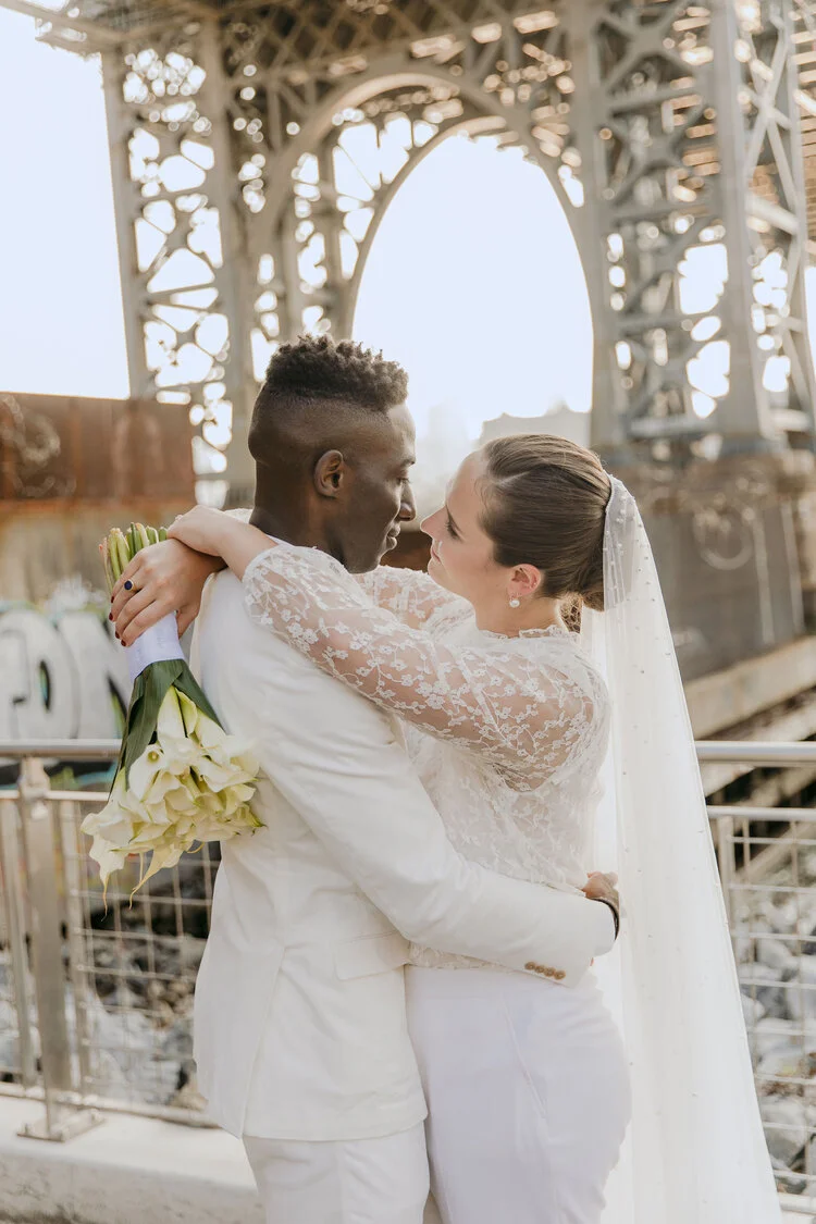 Philly florist modern bouquet.jpeg