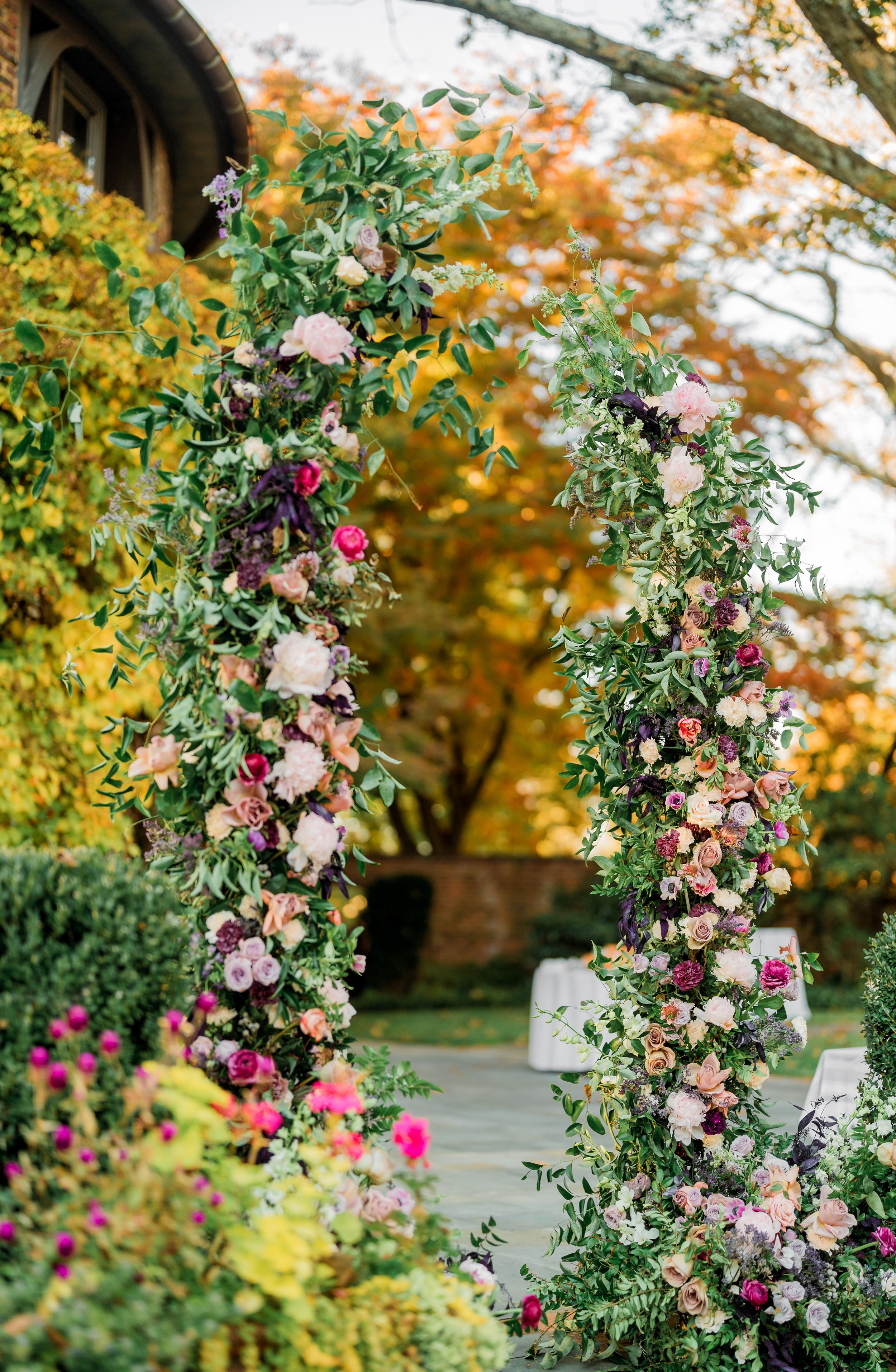 Philadelphia & NYC Wedding florist - Garlands and Arbors — Flower Clvb