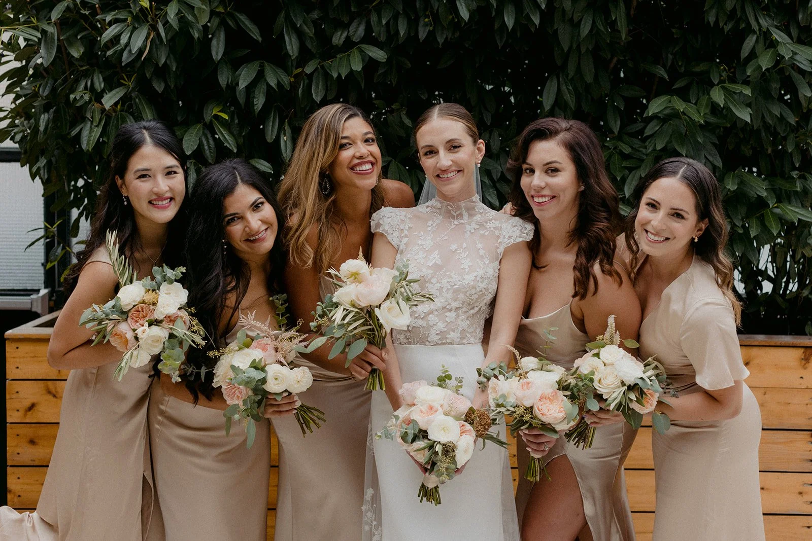 Classicbridalbouquet.jpg