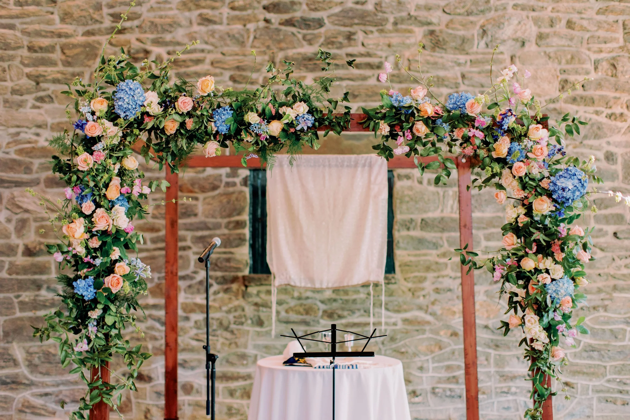 spring chuppah.jpg