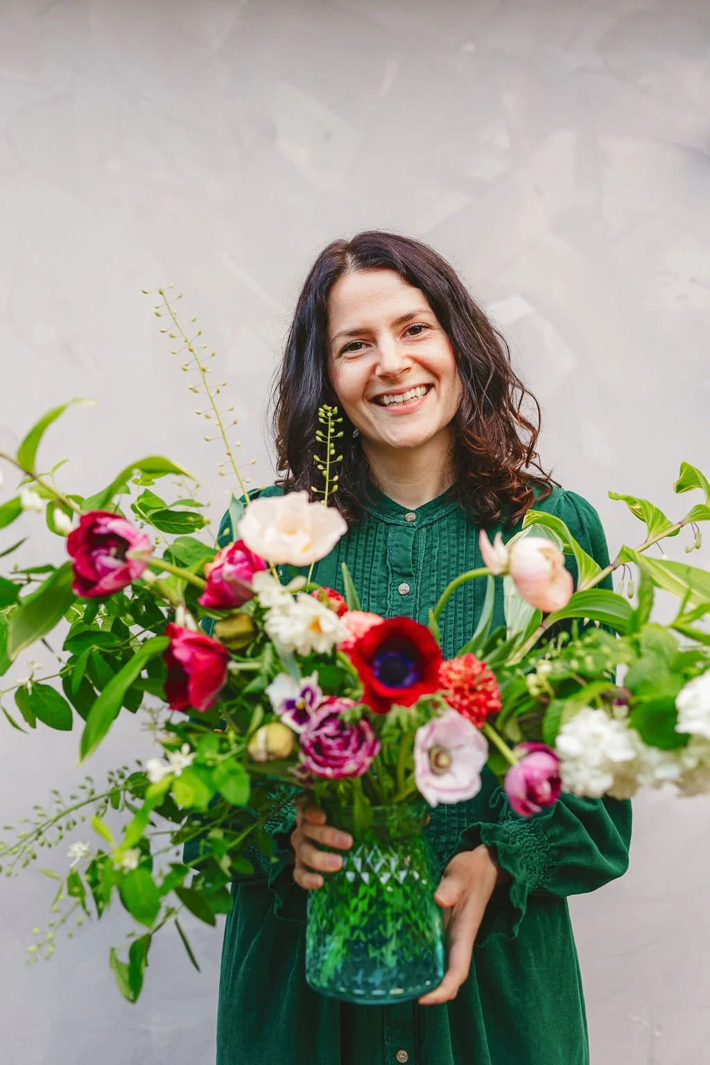 21FlowerClvbGather_5.5.23-4699.jpg