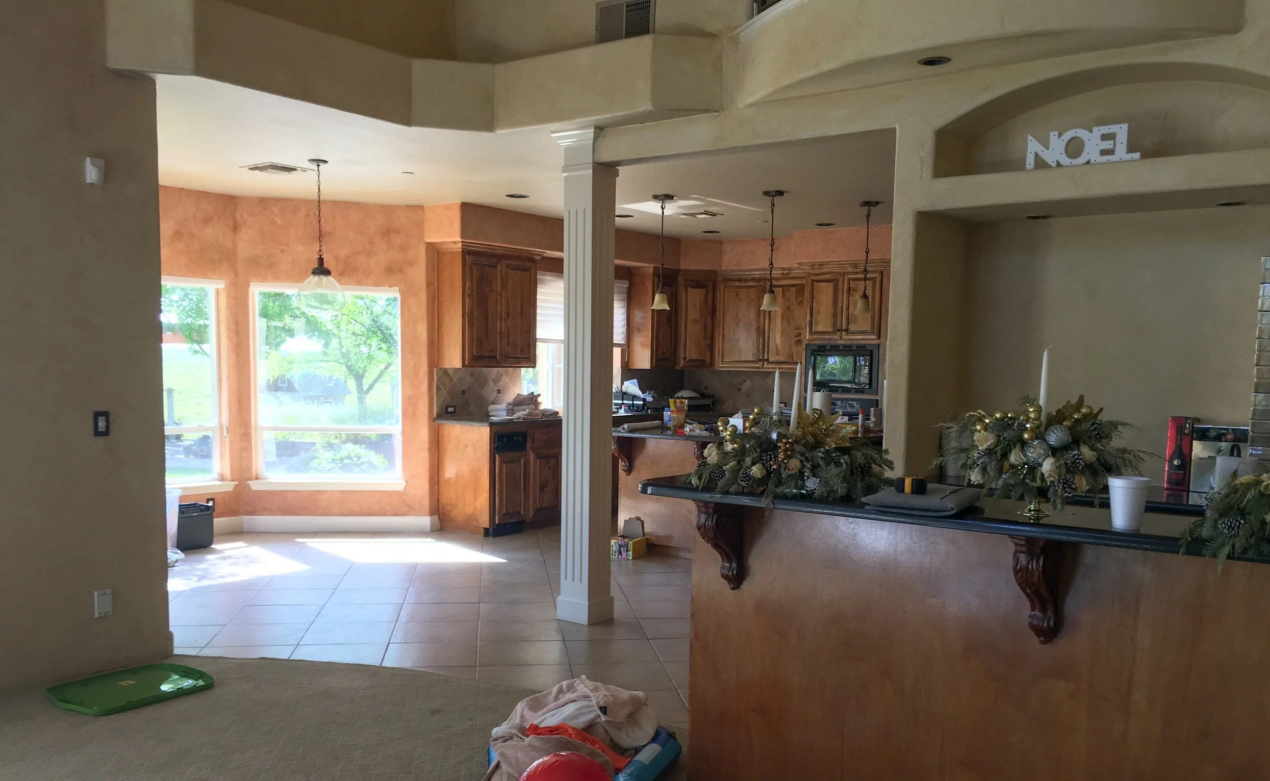 Kitchen: Before