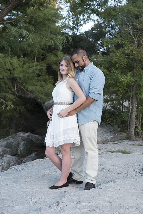 austin-engagement-photos-by-martina-mckinney-falls-9.jpg
