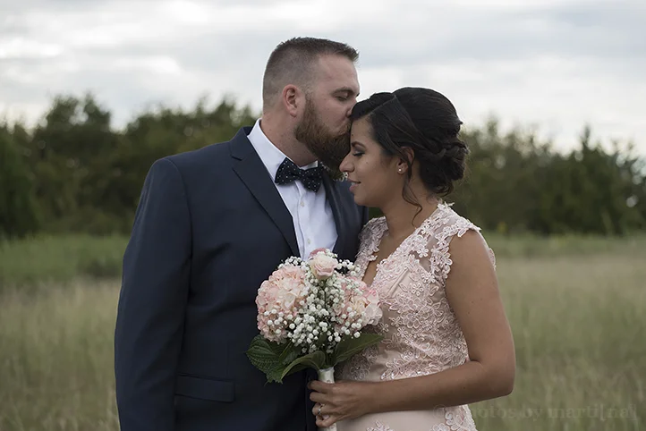 best-austin-wedding-photos-by-martina-8.jpg