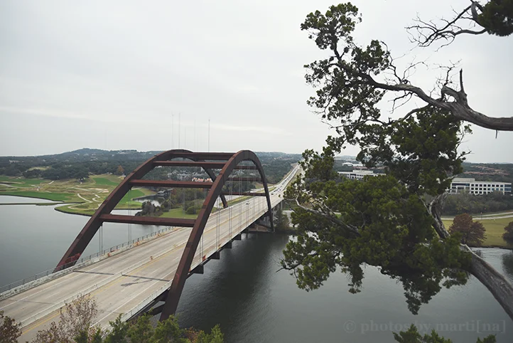 engagement-photos-austin-360-bridge-1.jpg
