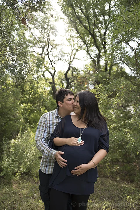 austin-maternity-session-balcones-district-park-13-1.jpg