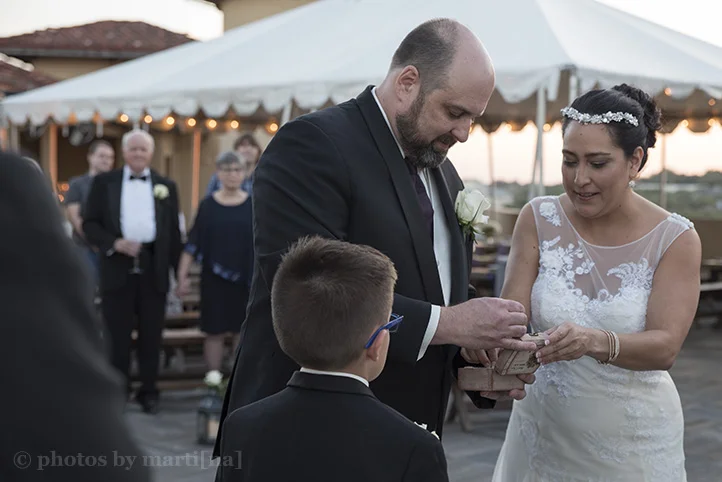 austin-wedding-photos-by-martina-trudys-four-star-10.jpg