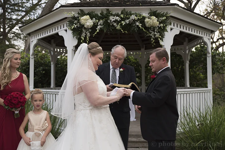 austin-wedding-photos-by-martina-chateau-on-the-creek-18.jpg