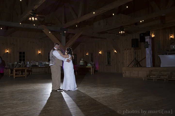 austin-wedding-photos-by-martina-texas-old-town-26.jpg