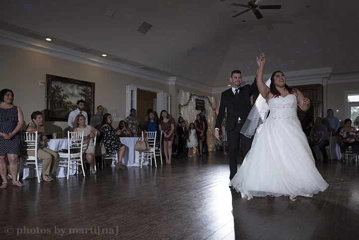 bastrop-wedding-photos-by-martina-mansion-at-colovista-26.jpg