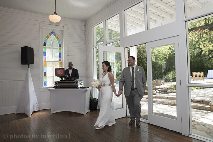 austin-wedding-photography-mercury-hall-20.jpg