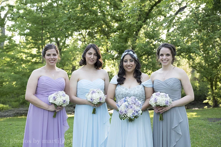 austin-awesome-wedding-photography-chateau-on-the-creek-26.jpg