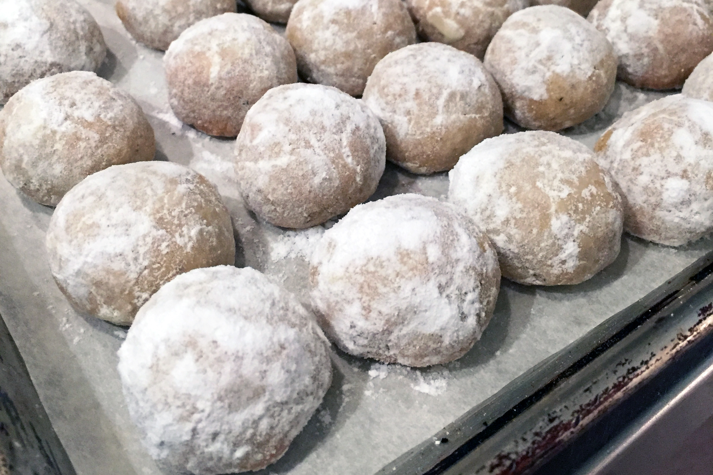 chai_spiced_snow_ball_cookies.jpg