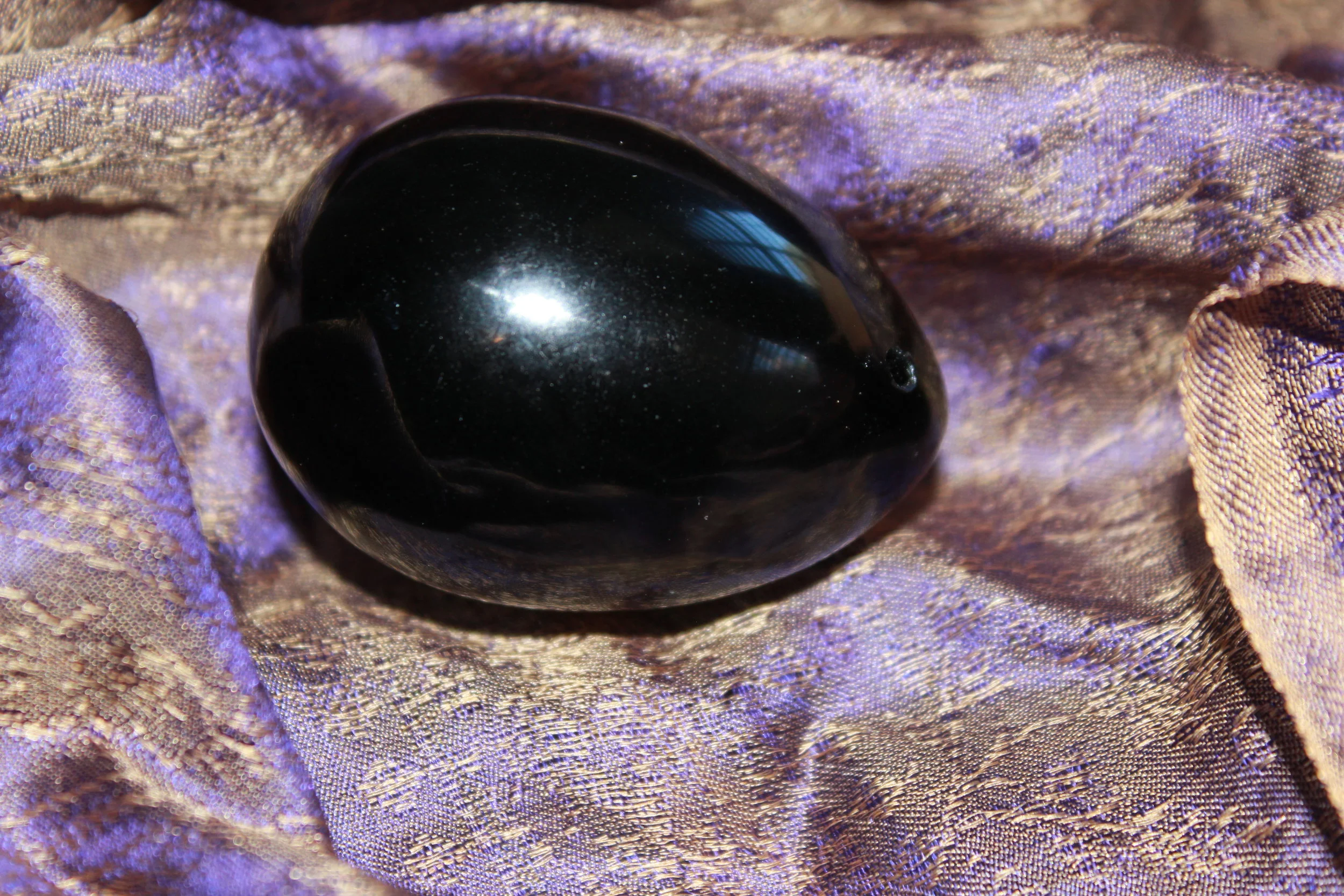 OBSIDIAN DRILLED NICE.JPG