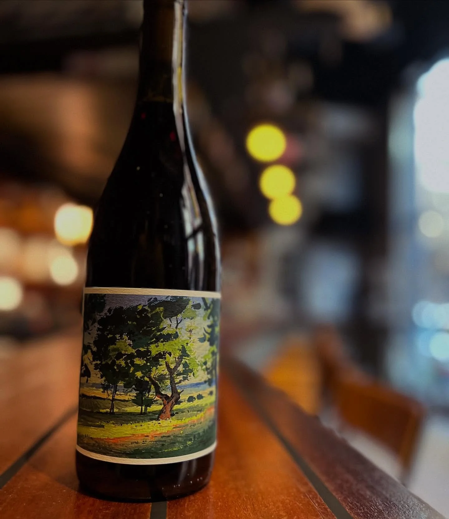 .
This might be one of our favorite Oregon Pinot Noirs to date..... 

Bravo @johanvineyards for bringing this &quot;Estate&quot; wine to life. It's elegant and racy | the perfect combination for a Fall day 🍁 

Doors at 3pm 🕒 

#smallproduction #wom