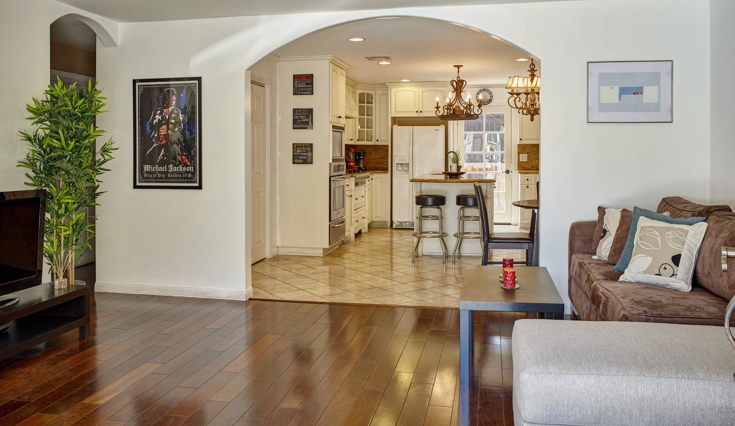 Hamlin living room.jpg