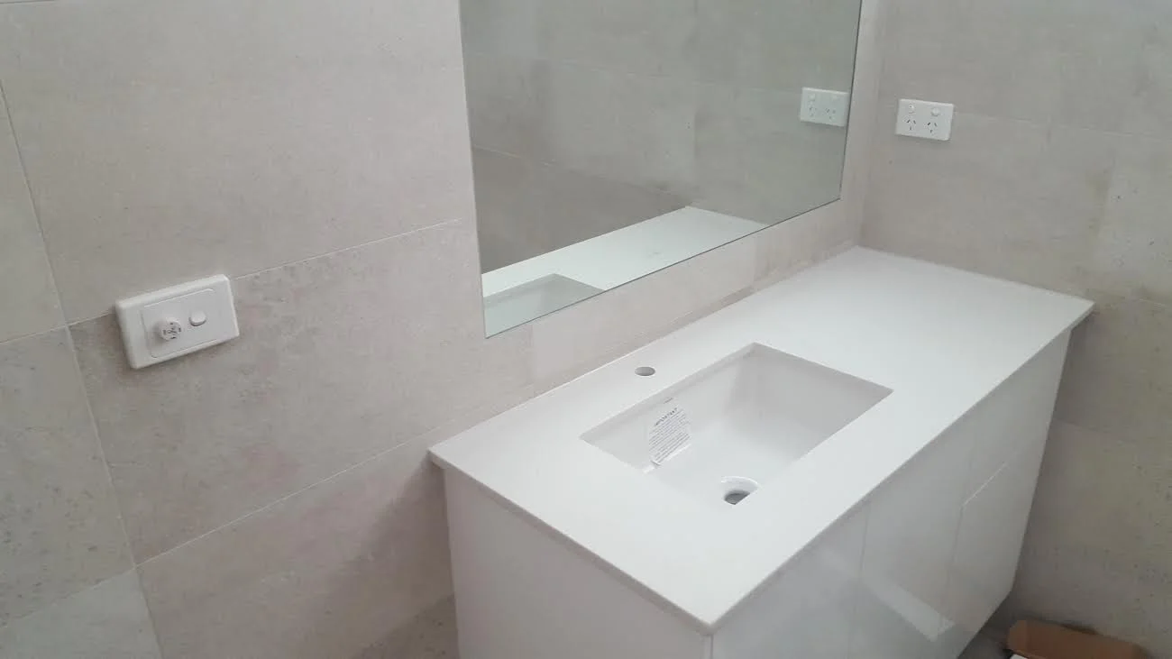 Caesarstone 'Fresh Concrete' vanity with undermount sink, Rapid Creek