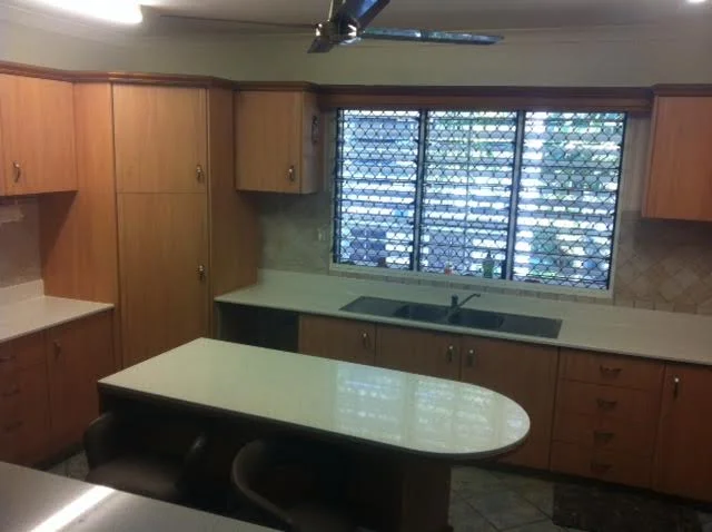 Kitchen and island bench top, Stuart Park